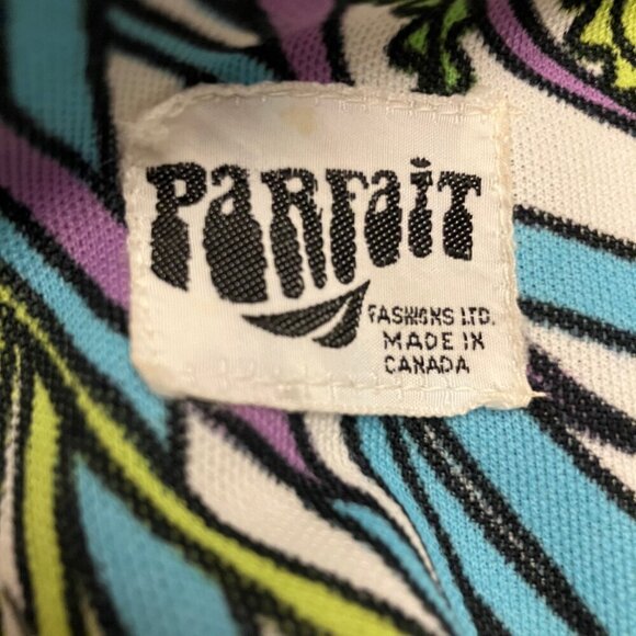 Big Print 1970s Day Dress Plus Sized - Picture 7 of 13